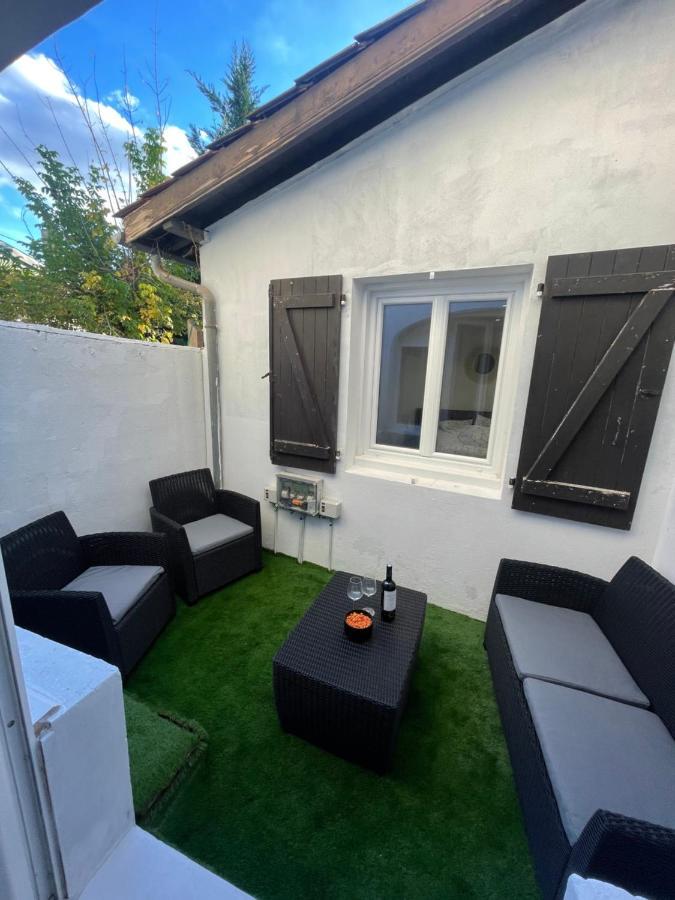 Appartement Hors Du Commun Avec Son Jacuzzi Salies-de-Béarn エクステリア 写真